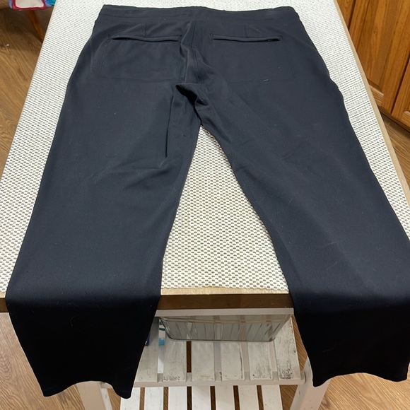 Athleta Black Pants - Sz 12P - Picture 9 of 10